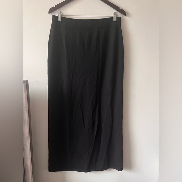 NWT COS 100% Wool Black Knit Stretchy Long Skirt - Medium - Picture 2 of 8